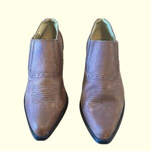 Dingo western booties, distressed leather, size 10